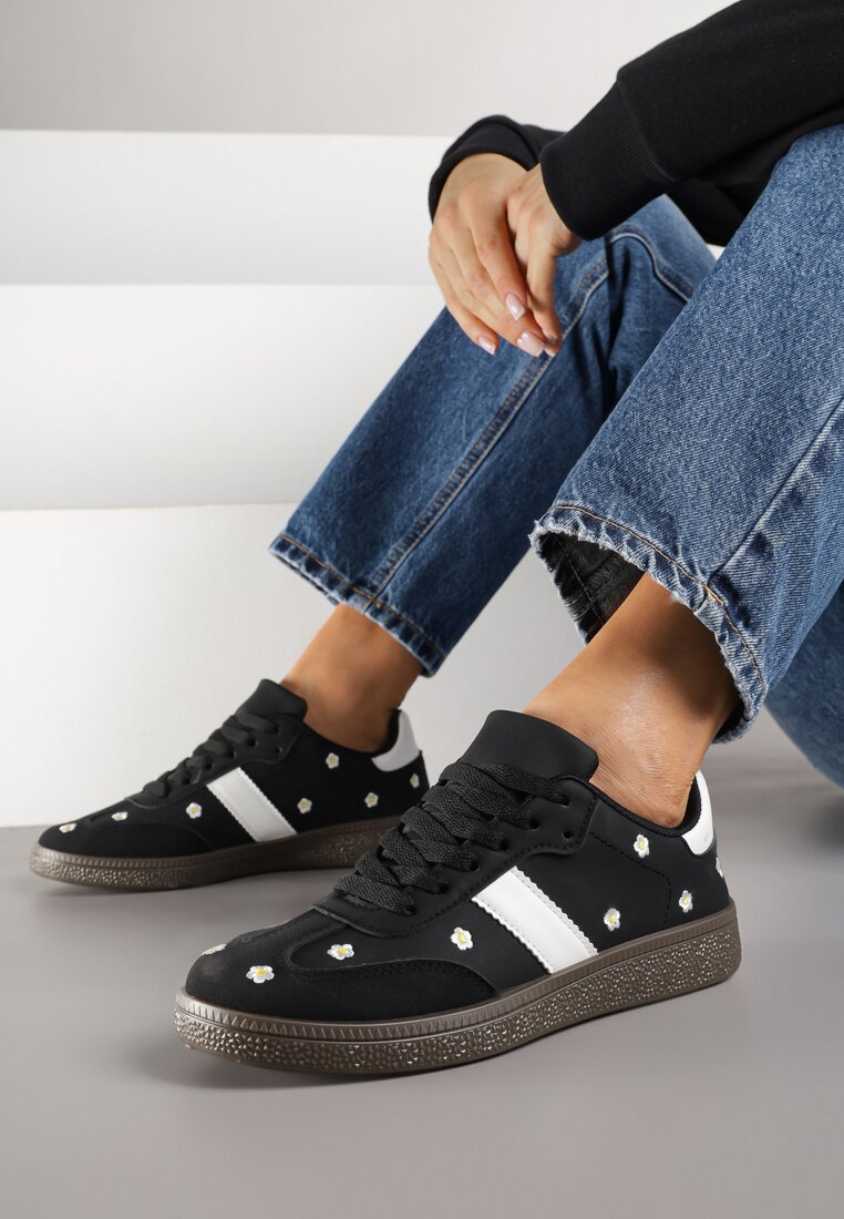 Czarne Sneakersy Tenisówki Ozdobione Kwiatkami Zummine