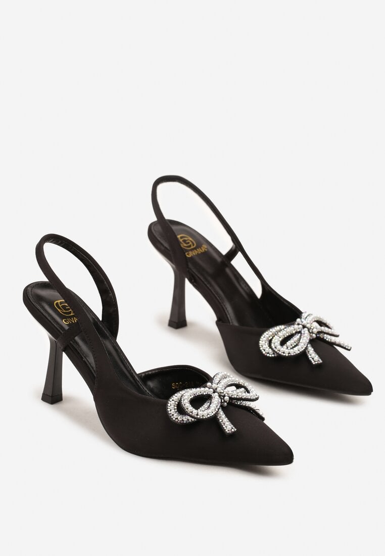 Czarne Szpilki Slingback z Satyny Zdobione Biżuteryjną Kokardą Tulorella