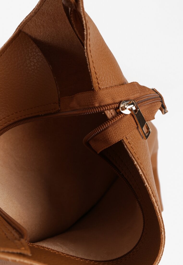 Brązowa Torebka Hobo z Kosmetyczką i Paskiem Crossbody Zarosea