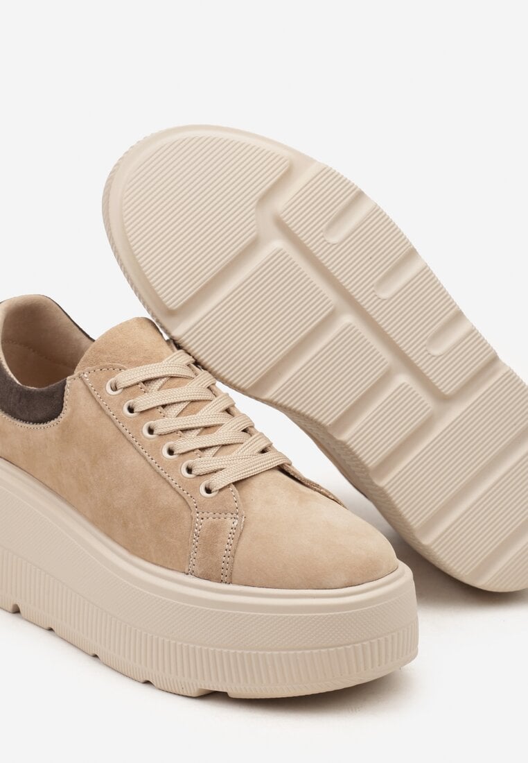 Beżowe Sneakersy na Platformie z Naturalnego Zamszu Latavesa