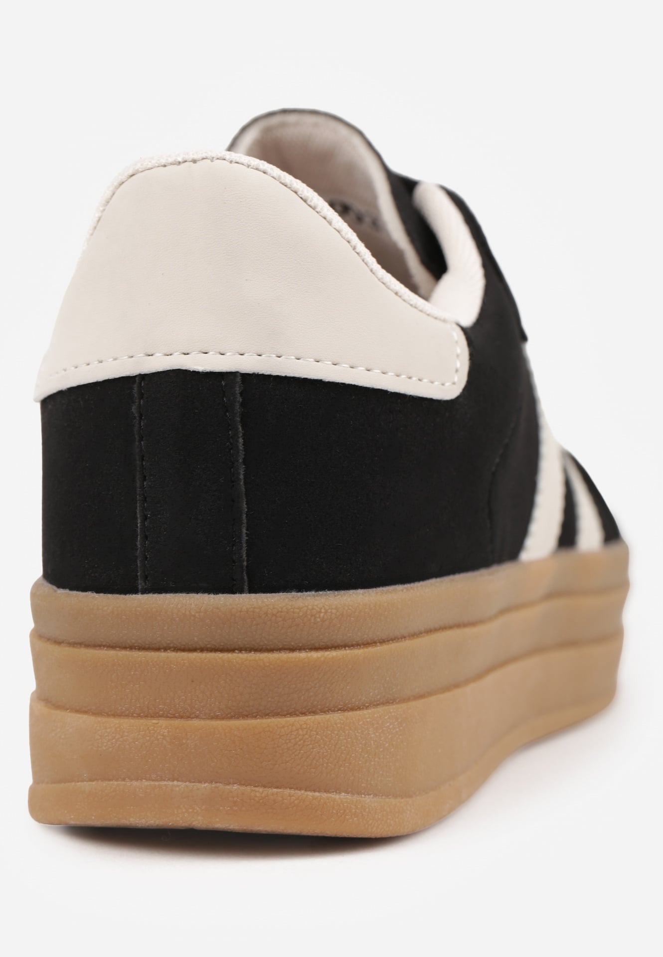 Czarne Sneakersy w Stylu Klasycznych Tenisówek na Platformie Nallania