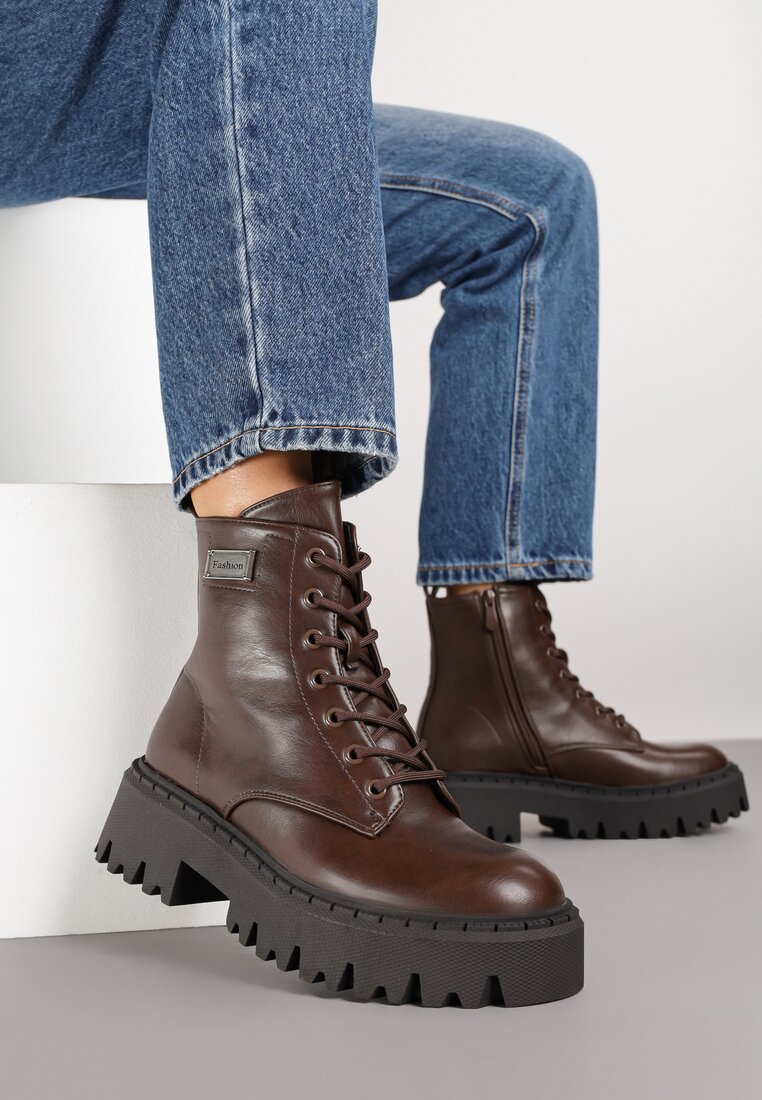 Brązowe Botki Workery w Stylu Basic z Aplikacją przy Cholewce Azelda