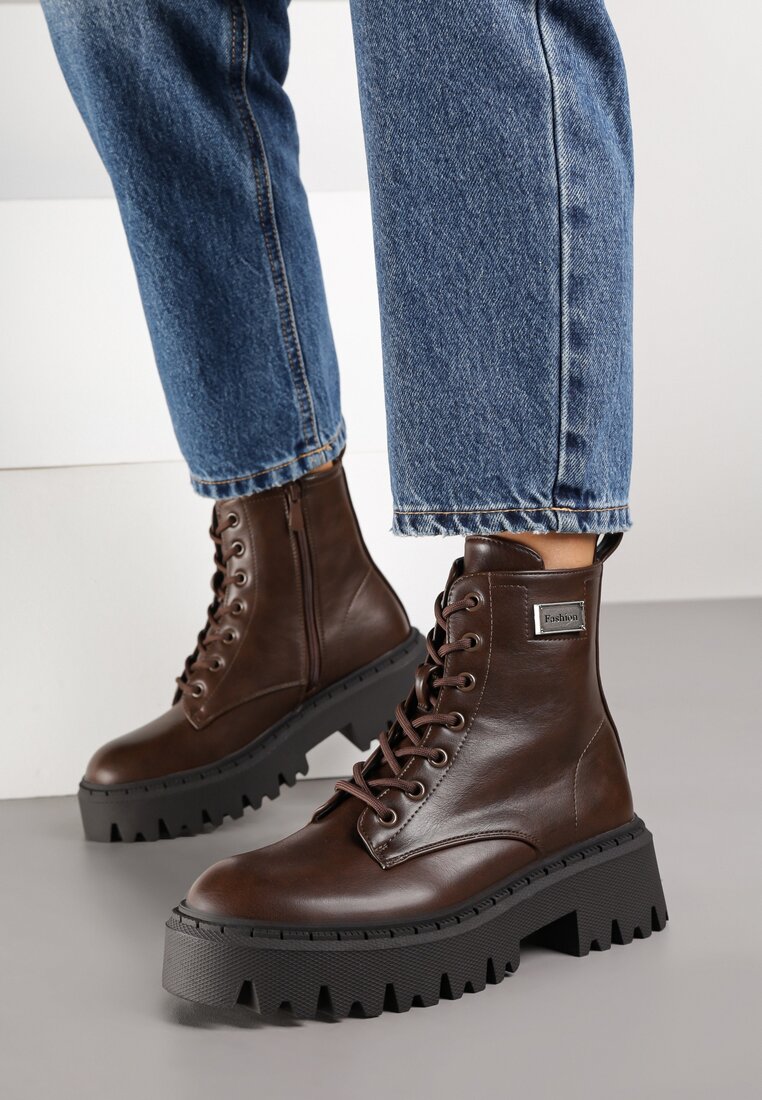 Brązowe Botki Workery w Stylu Basic z Aplikacją przy Cholewce Azelda