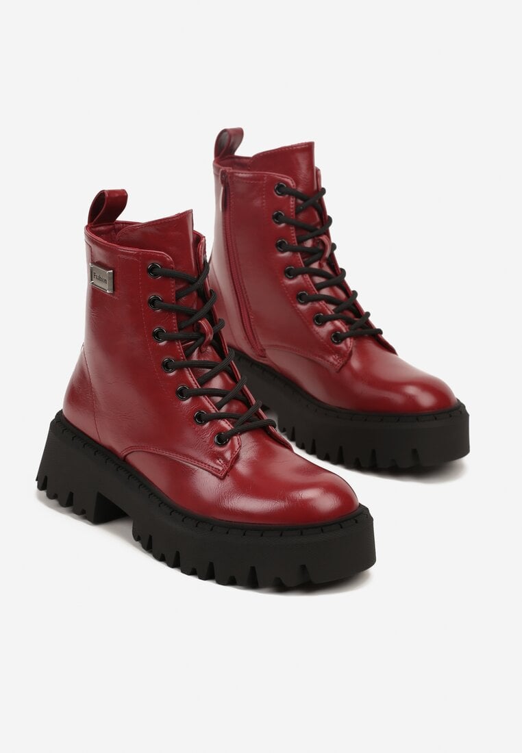 Czerwone Botki Workery w Stylu Basic z Aplikacją przy Cholewce Azelda