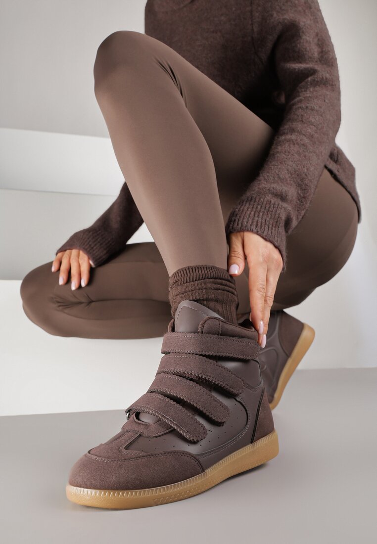 Brązowe Sneakersy na Ukrytym Koturnie Ozdobione Przeszyciami Tlavie