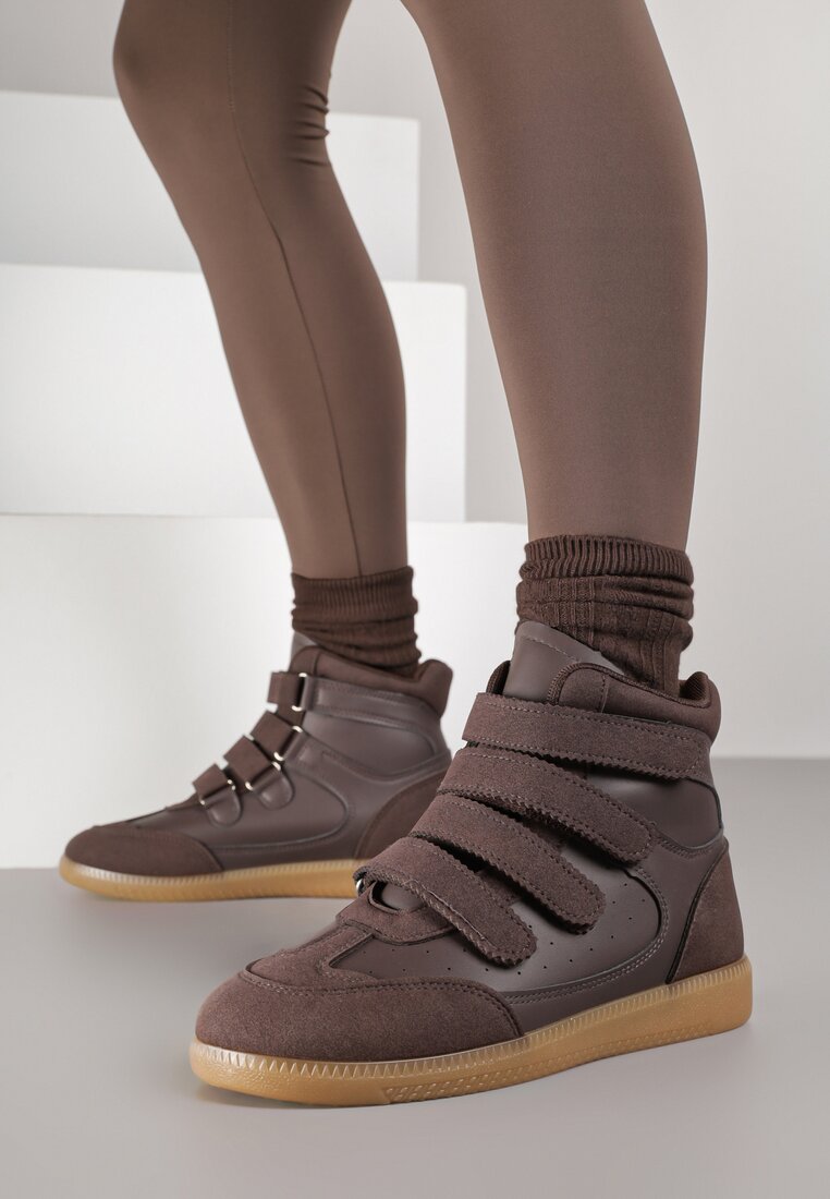 Brązowe Sneakersy na Ukrytym Koturnie Ozdobione Przeszyciami Tlavie