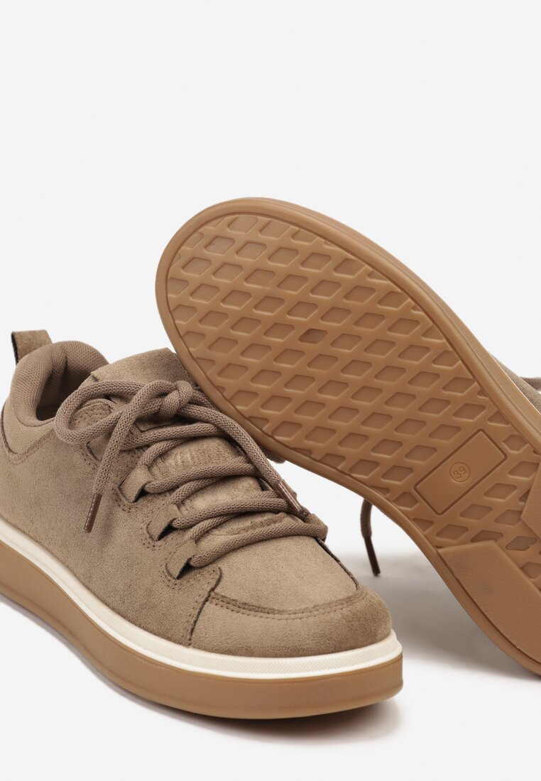 Ciemnobeżowe Sneakersy z Ozdobnymi Przeszyciami Zailera