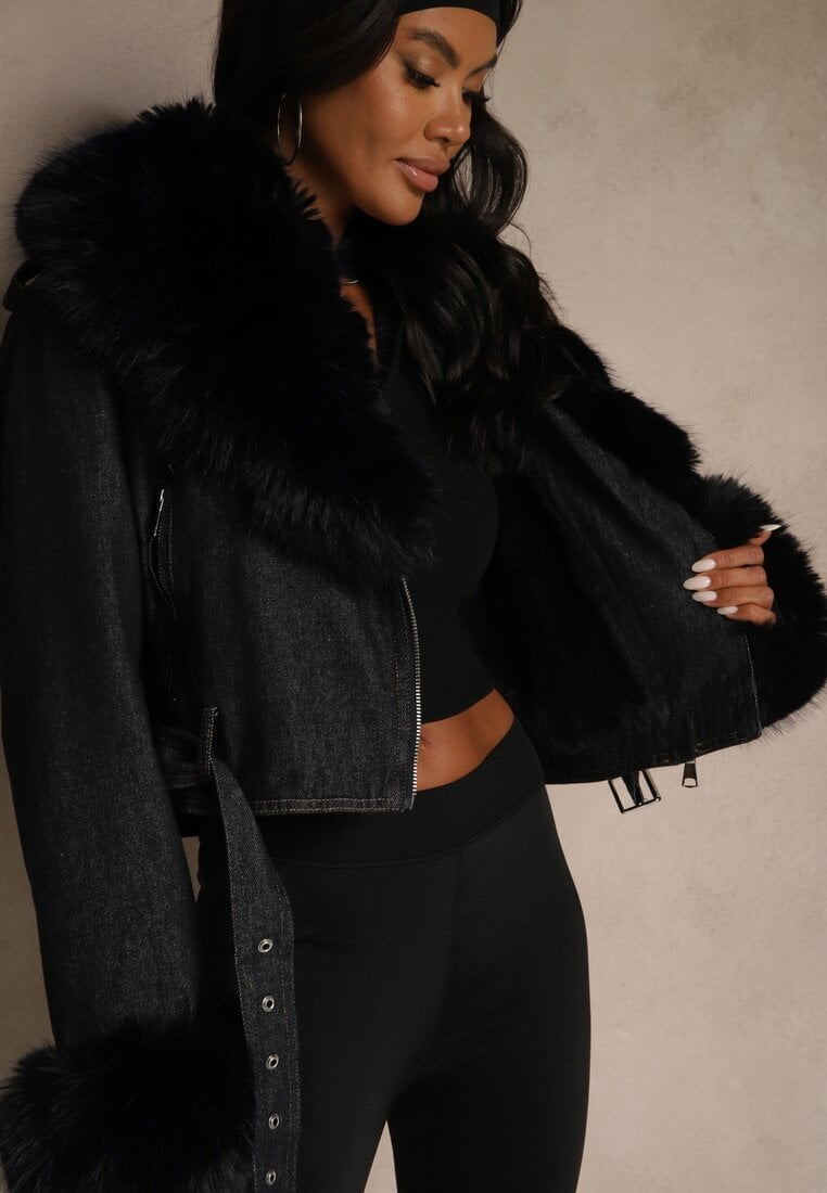 Granatowa Kurtka o Kroju Ramoneski z Ociepleniem Zdobiona Futrem Mevindana