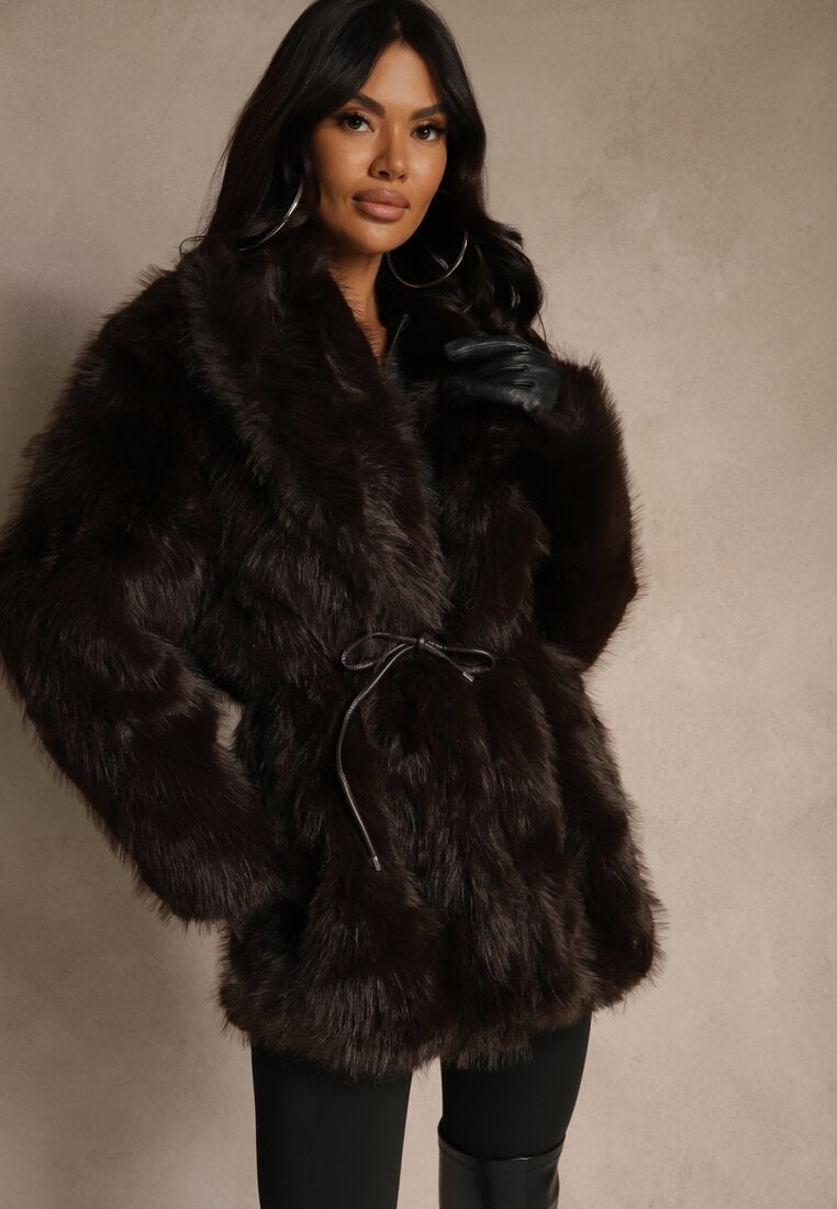 Brązowa Klasyczna Kurtka Futerko z Wąskim Wiązanym Paskiem w Talii Casfitta