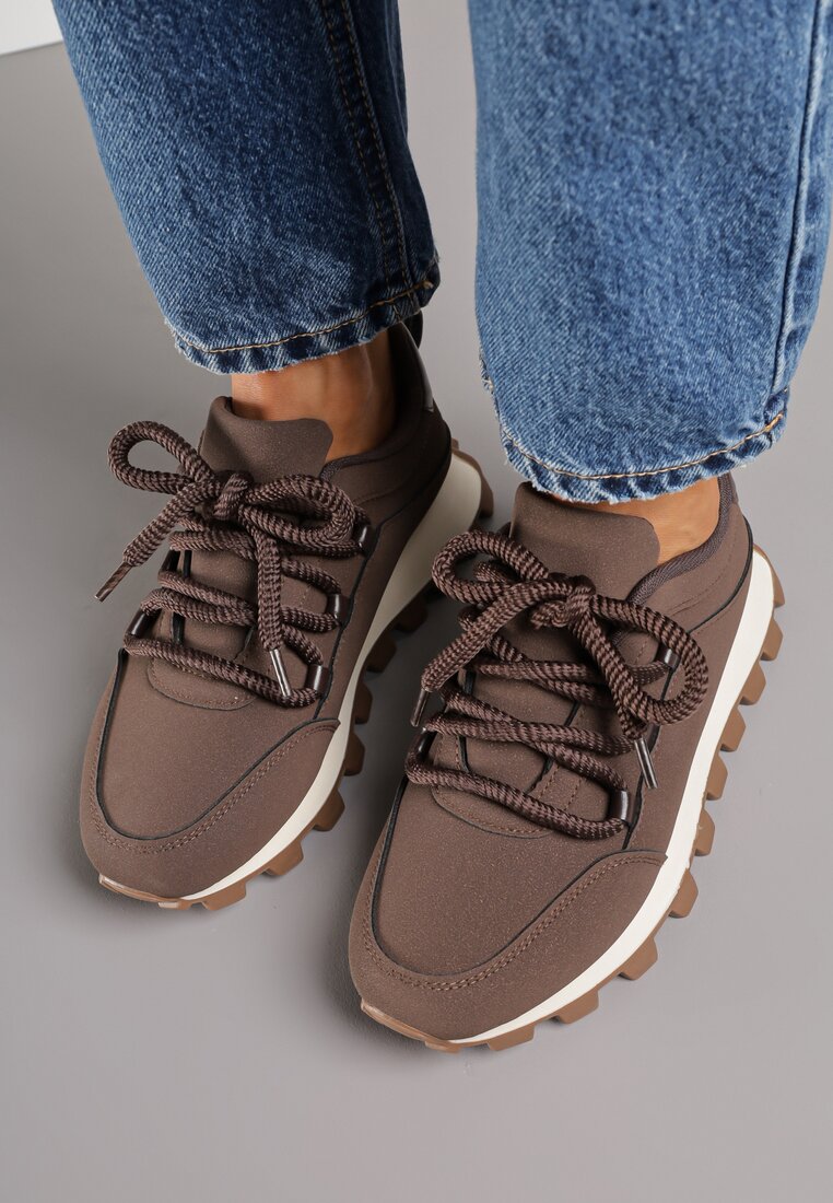 Brązowe Sneakersy na Platformie Ozdobionej Tłoczeniem Zerla