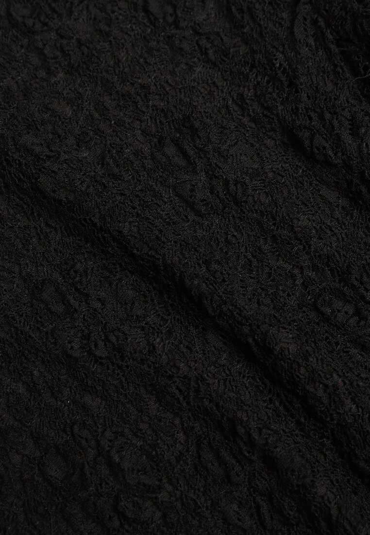 Czarna Koronkowa Sukienka Typu Longsleeve o Dopasowanym Kroju Zenoresa