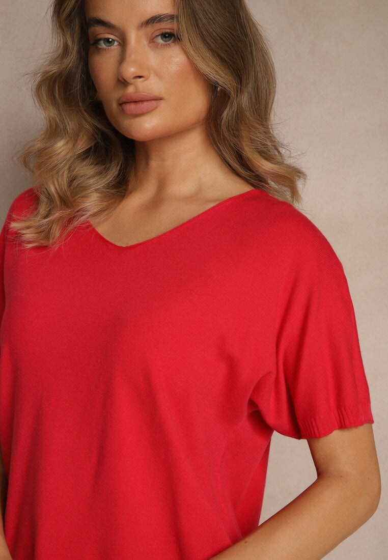 Czerwony T-shirt z Dzianiny z Dekoltem w Serek Fenalise