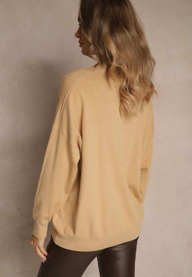 Brązowy Nietoperzowy Sweter w Minimalistycznym Stylu Raliava