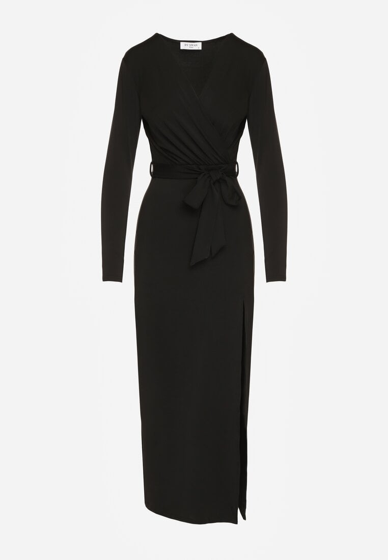 Czarna Sukienka z Wiskozą o Kopertowym Kroju z Rozcięciem i Wiązanym Paskiem Tesela