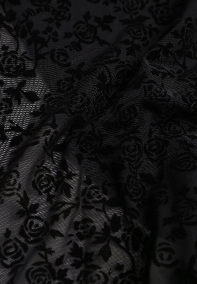 Czarna Koktajlowa Sukienka z Wiskozą w Welurowe Kwiaty Amette