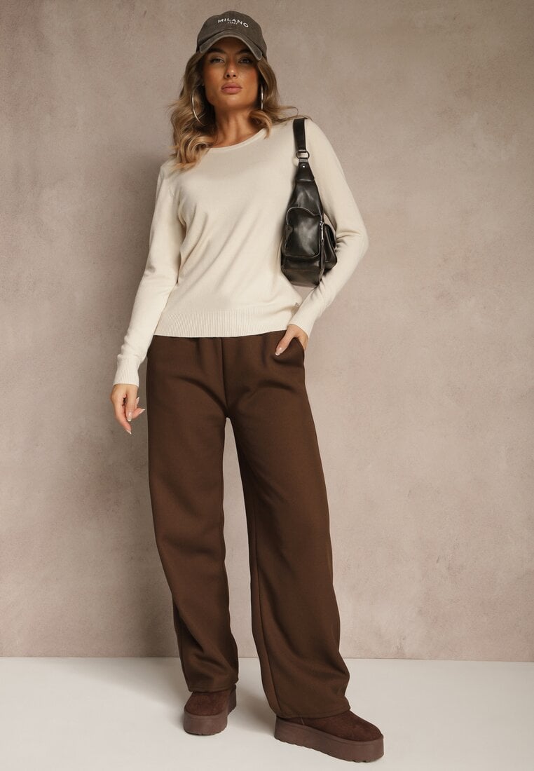 Beżowy Gładki Sweter w Minimalistycznym Stylu Tevra