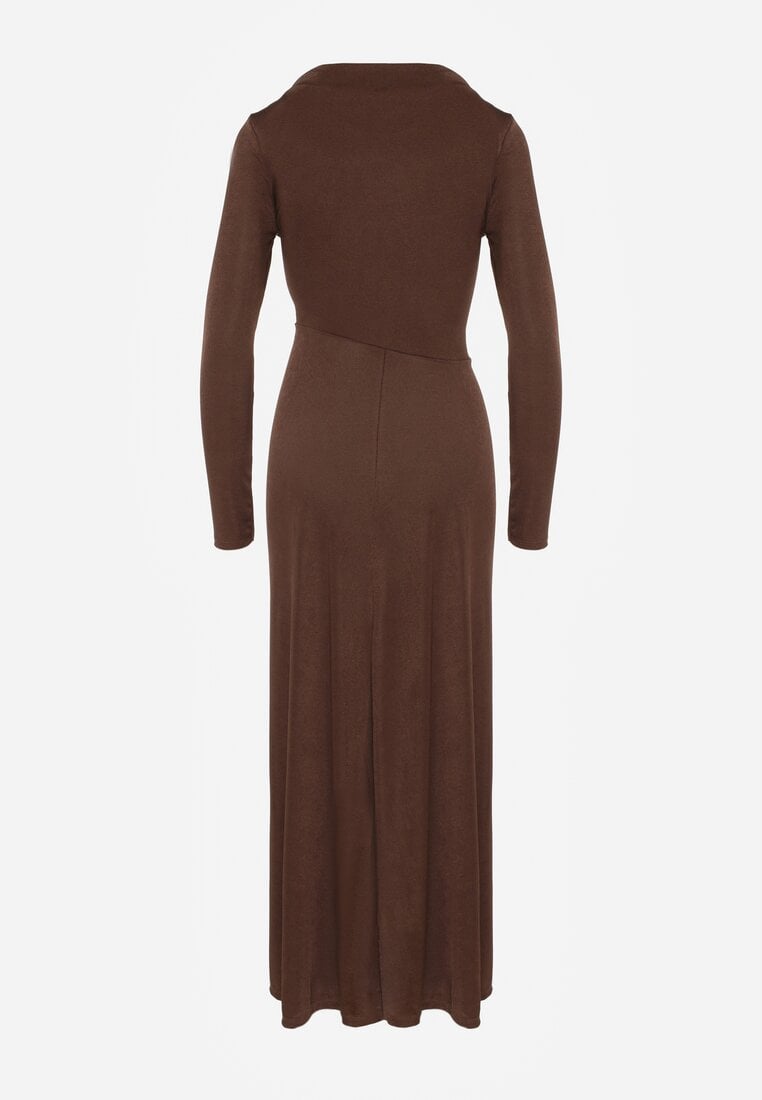 Brązowa Sukienka Koktajlowa z Marszczeniem i Metaliczną Ozdobą Retanda