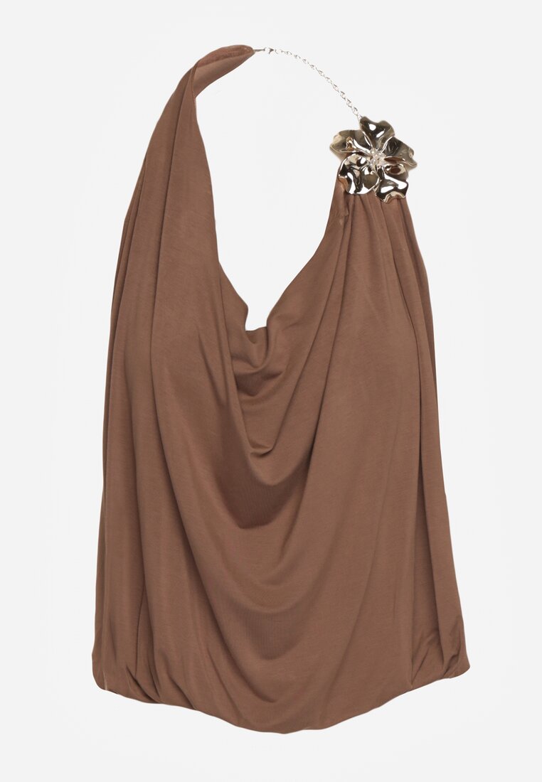 Brązowy Marszczony Top Halter z Łańcuszkiem i Kwiatem Przy Dekolcie Idivanna