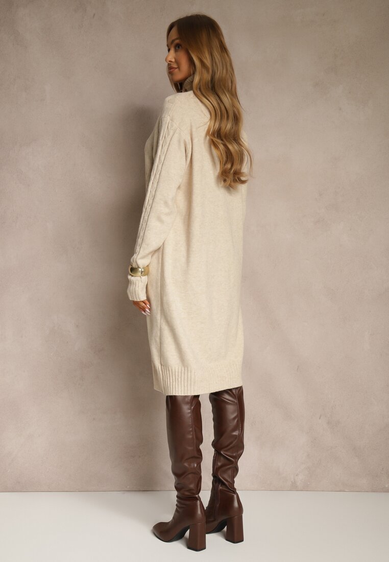 Jasnobeżowa Sukienka Sweterkowa z Golfem Wełną  Bawełną i Ozdobnym Splotem Reilenea