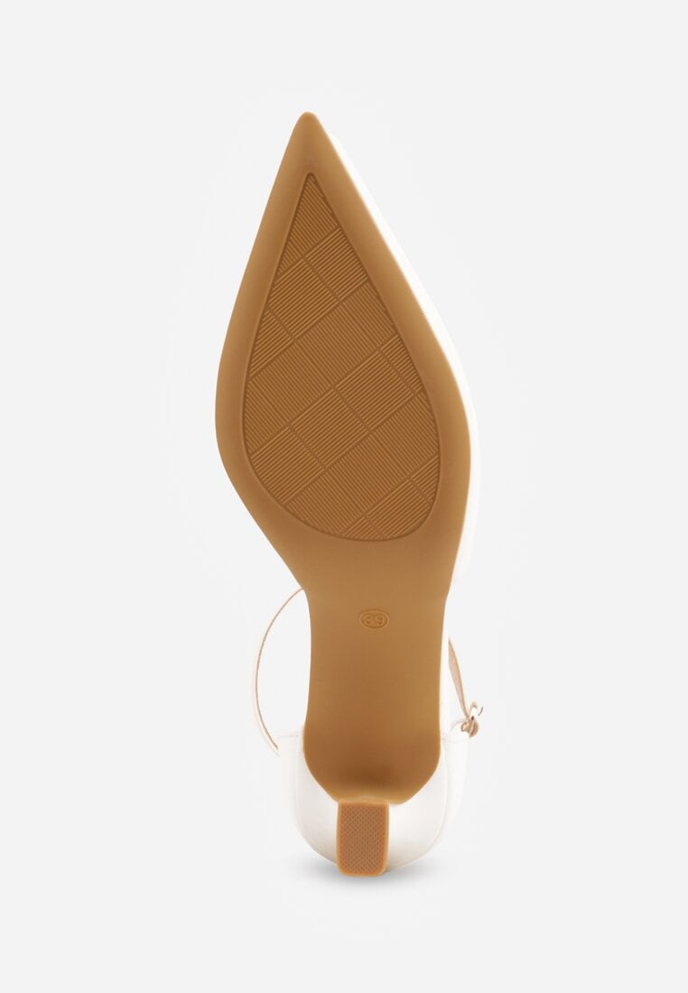 Białe Czółenka Vices na Klepsydrze z Noskiem w Szpic i Klamerką Nusithia