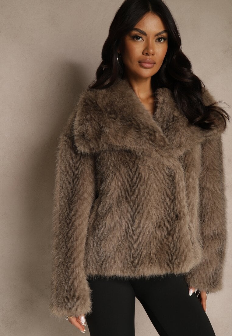 Jasnobrązowa Kurtka Futerko Ozdobione Cieniowanym Motywem Monideva