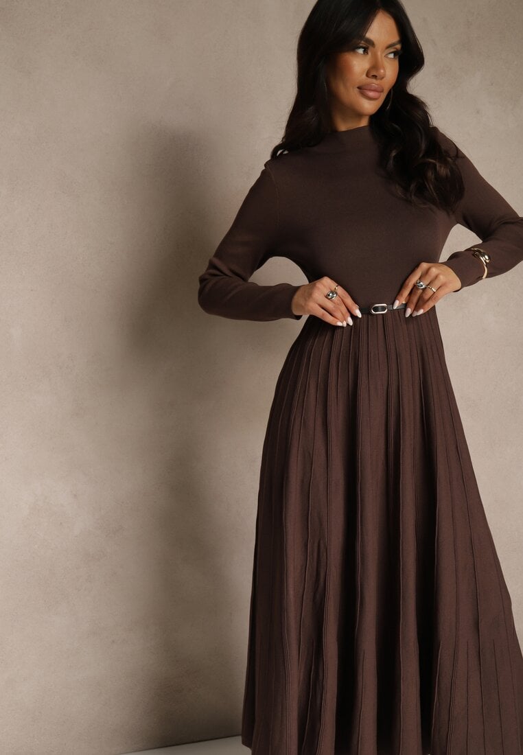 Brązowa Dzianinowa Sukienka Rozkloszowana Longsleeve z Wiskozą i Paskiem Tusnira