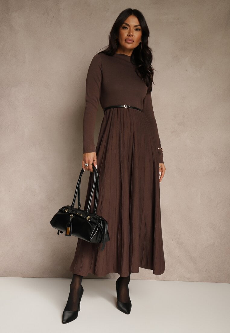 Brązowa Dzianinowa Sukienka Rozkloszowana Longsleeve z Wiskozą i Paskiem Tusnira