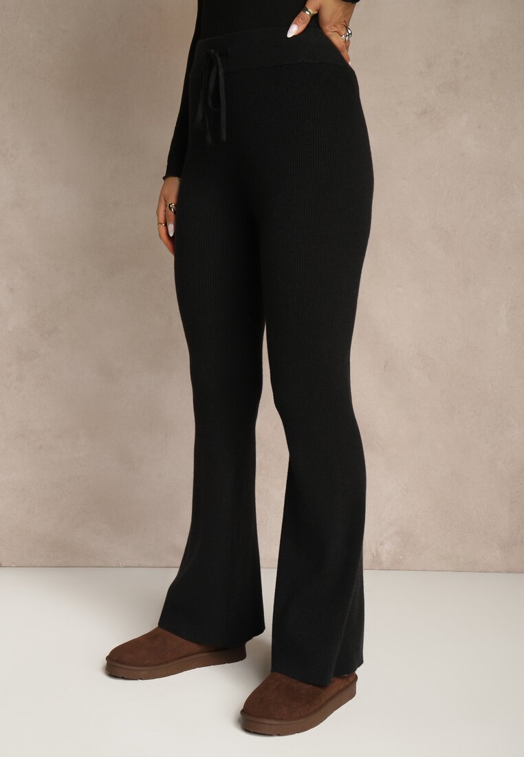 Czarne Dzianinowe Spodnie z Wiskozą o Kroju Flare Zetene