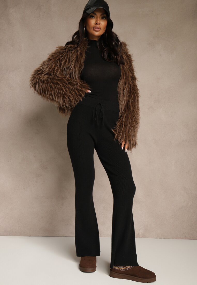 Czarne Dzianinowe Spodnie z Wiskozą o Kroju Flare Zetene