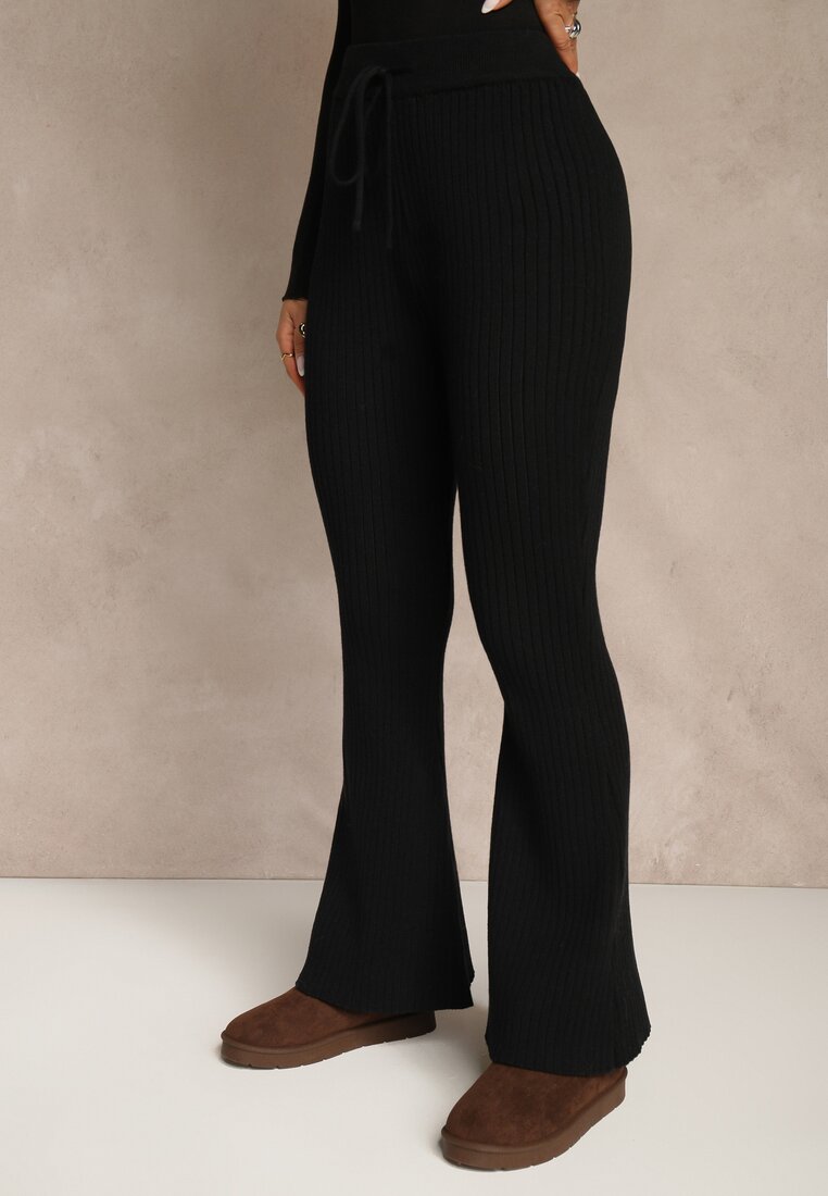 Czarne Spodnie Dzwony z Wiskozą High Waist Tusrima