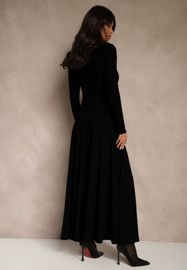 Czarna Rozkloszowana Sukienka z Bawełny Tusmala