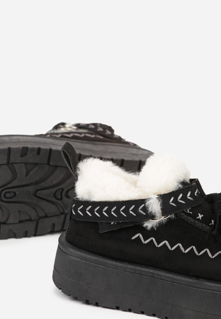 Czarne Śniegowce na Platformie Ozdobione Haftem i Frędzlami  Linomis