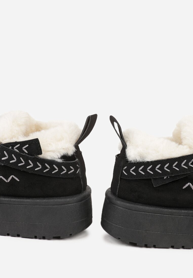 Czarne Śniegowce na Platformie Ozdobione Haftem i Frędzlami  Linomis