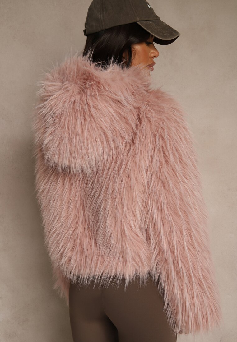 Różowa Kurtka Futerko z Kapturem i Zapięciem na Suwak Zetora