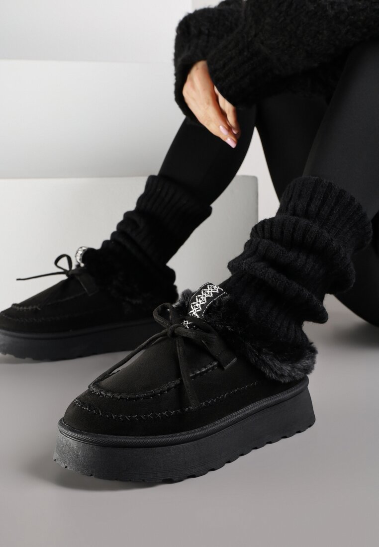 Czarne Rustykalne Śniegowce z Niską Cholewką Zdobione Futrem i Kokardą Tuspena