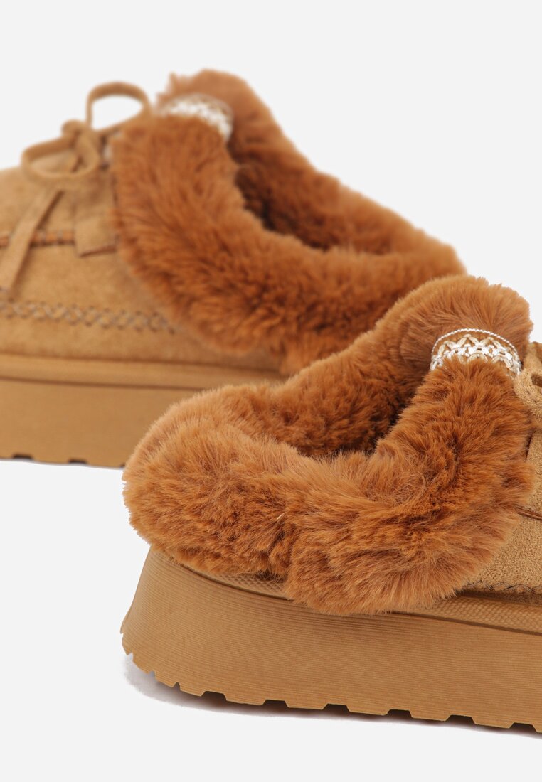 Brązowe Rustykalne Śniegowce z Niską Cholewką Zdobione Futrem i Kokardą Tuspena