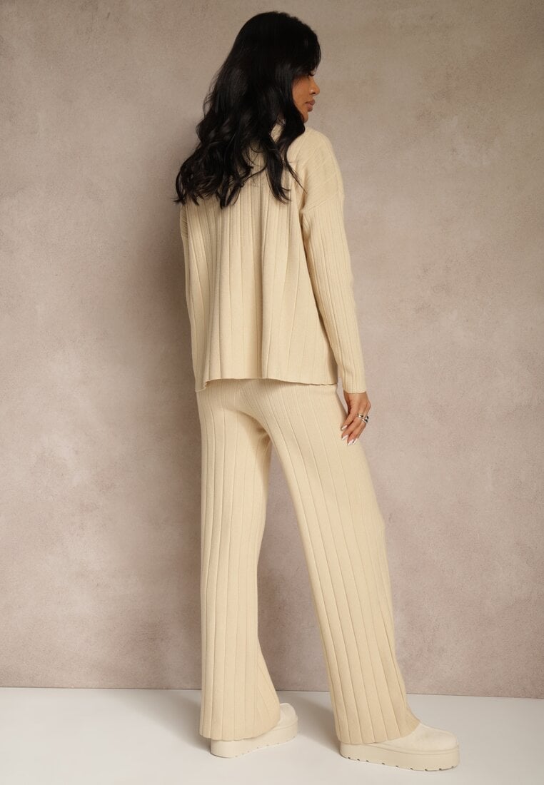 Beżowy Komplet Dzianinowy Spodnie o Szerokim Kroju i Sweter Półgolf Datusa