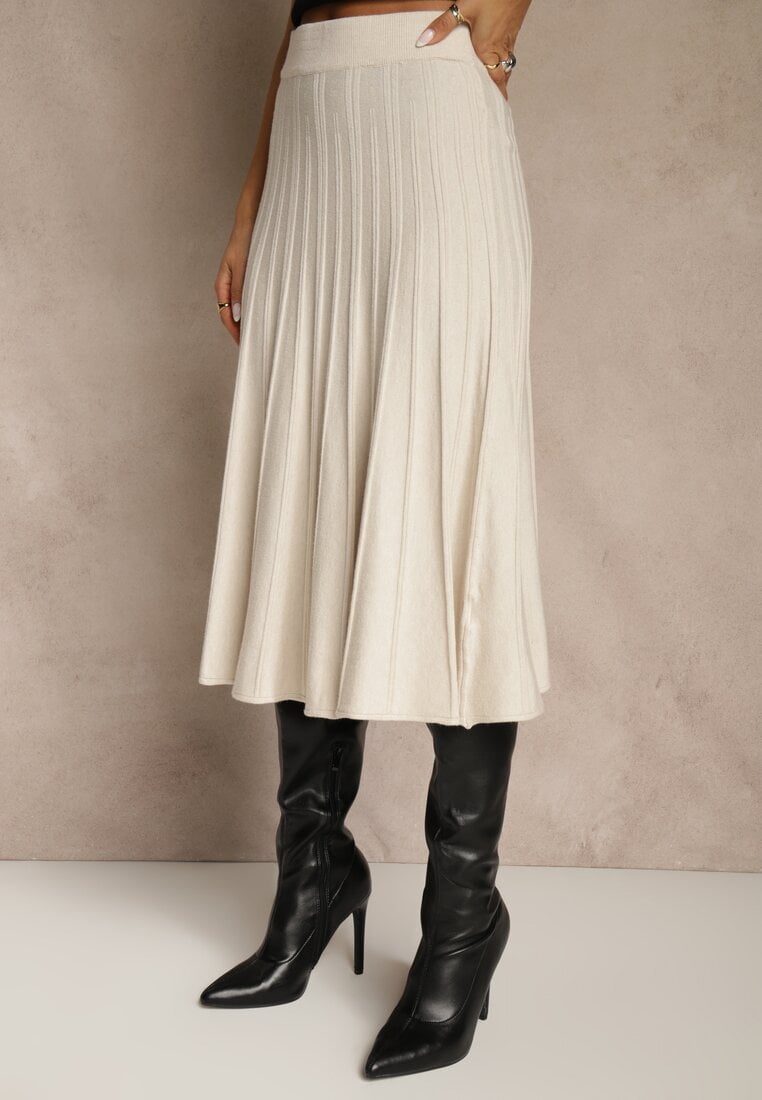 Beżowa Dzianinowa Spódnica Plisowana o Rozkloszowanym Kroju Tuswia