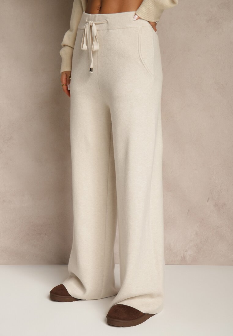 Jasnobeżowe Szerokie Spodnie Dzianinowe Ozdobione Sznurkami Meretusa