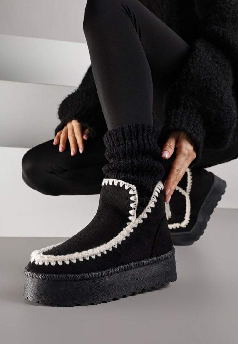 Czarne Śniegowce na Platformie Ozdobione Haftowanym Wzorem Naretusa