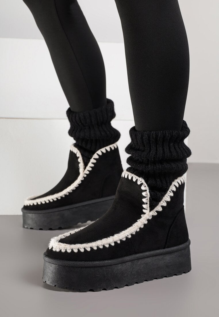 Czarne Śniegowce na Platformie Ozdobione Haftowanym Wzorem Naretusa