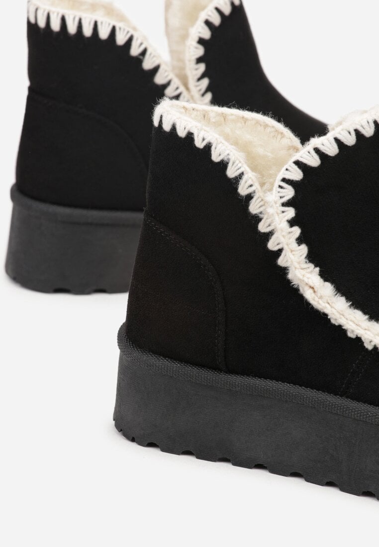 Czarne Śniegowce na Platformie Ozdobione Haftowanym Wzorem Naretusa