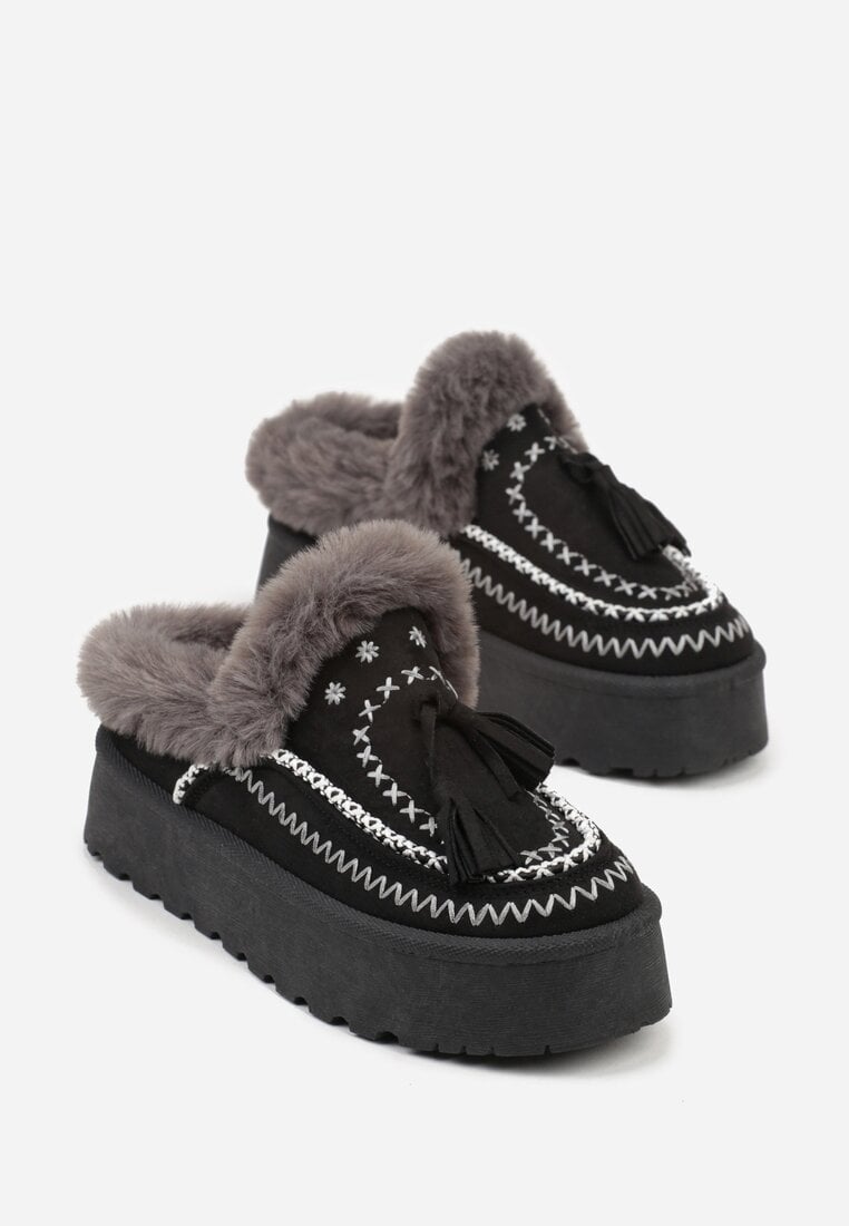 Czarne Śniegowce na Platformie Ozdobione Frędzlami i Haftem Ezivelle