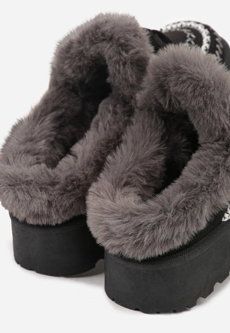 Czarne Śniegowce na Platformie Ozdobione Frędzlami i Haftem Ezivelle