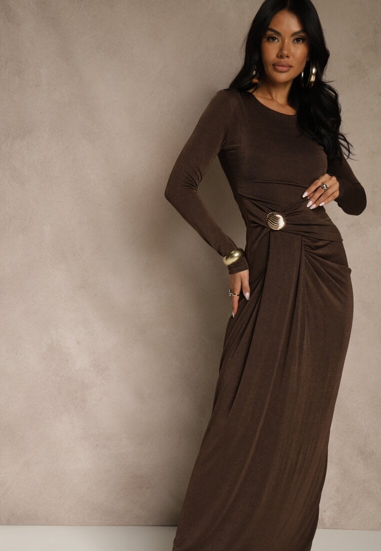Brązowa Marszczona Sukienka Longsleeve Zdobiona Aplikacją w Talii Siweda