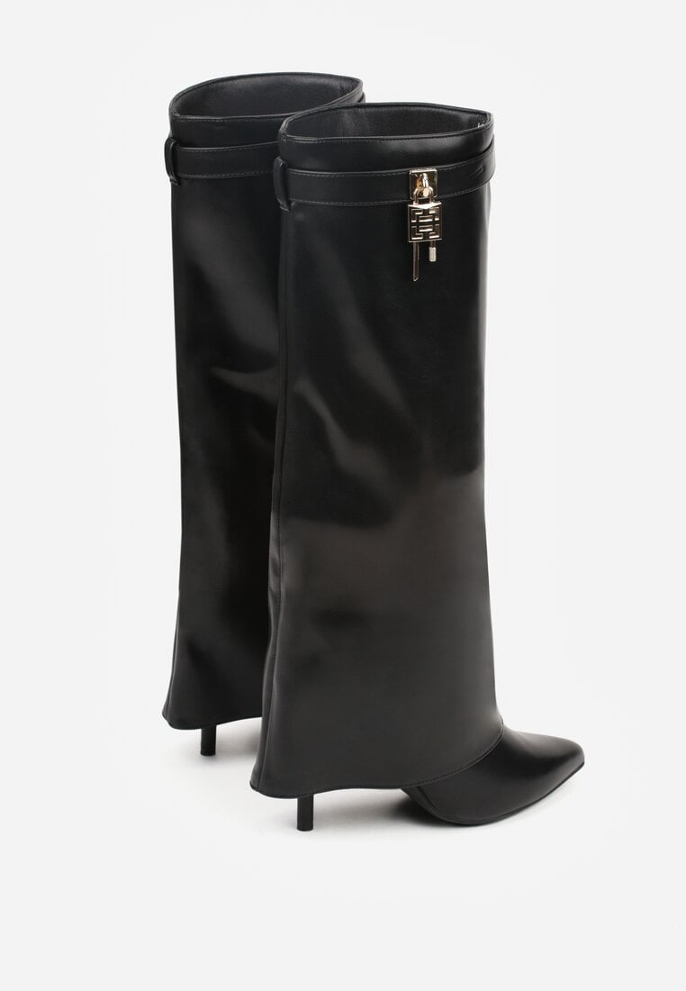 Czarne Kozaki na Szpilce z Wywiniętą Cholewką Zdobioną Aplikacją Kłódką Vetidore