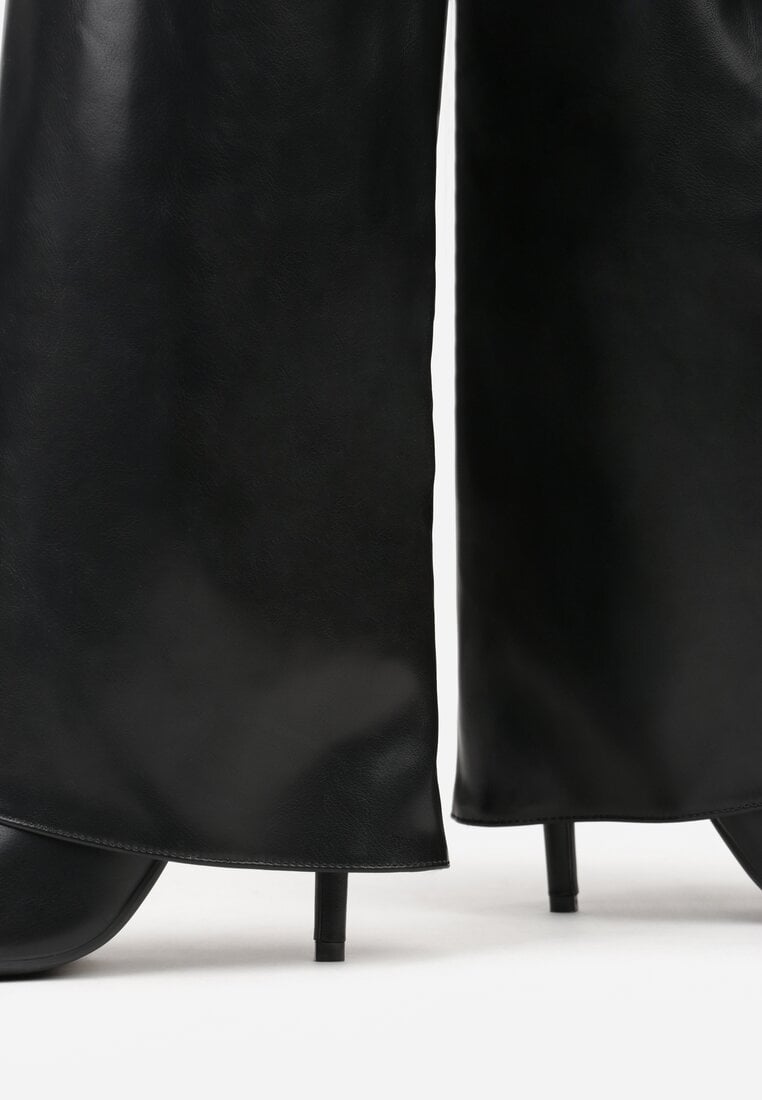 Czarne Kozaki na Szpilce z Wywiniętą Cholewką Zdobioną Aplikacją Kłódką Vetidore