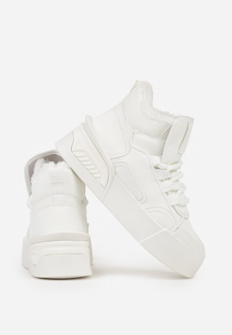Białe Sneakersy z Ociepleniem na Platformie z Tłoczeniem Newedela
