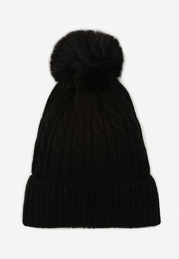 Czarna Czapka z Pomponem Zdobiona Warkoczowym Splotem Vetizare