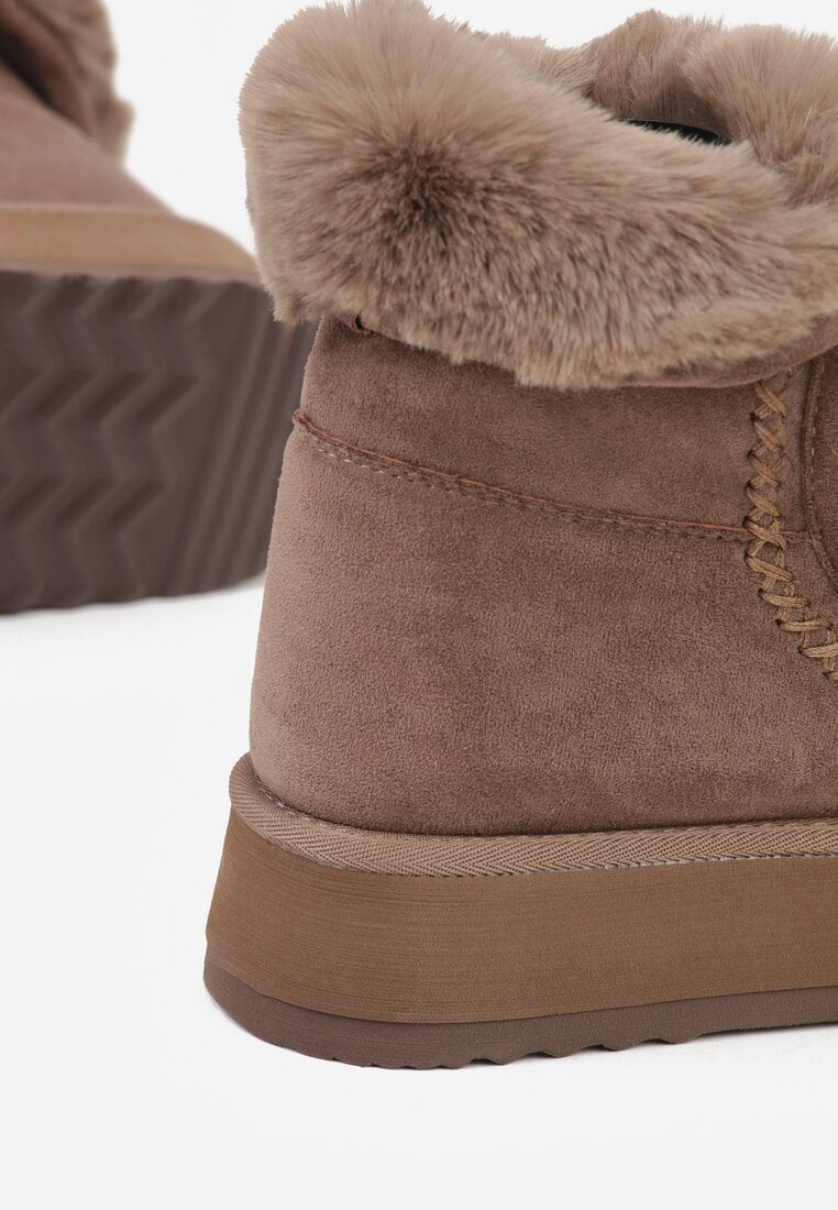 Ciemnobeżowe Śniegowce Ozdobione Haftem Rawedena